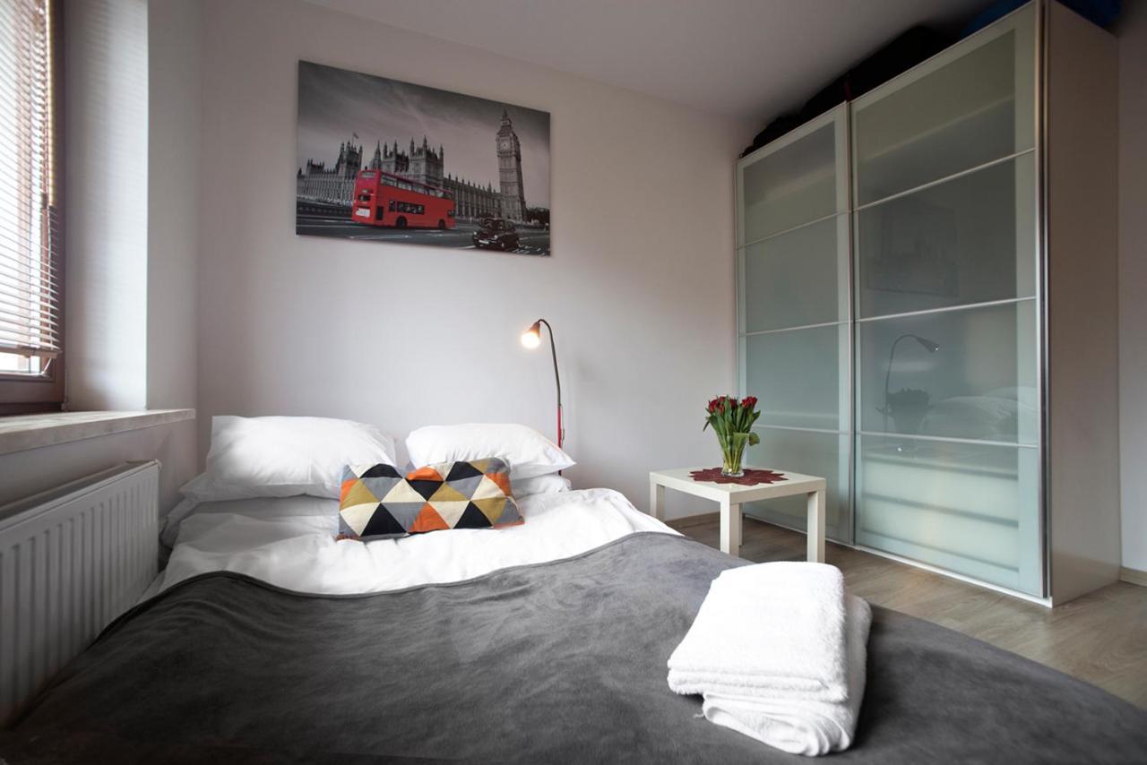 Airport Okecie Klobucka P&O Serviced Apartments 华沙 外观 照片